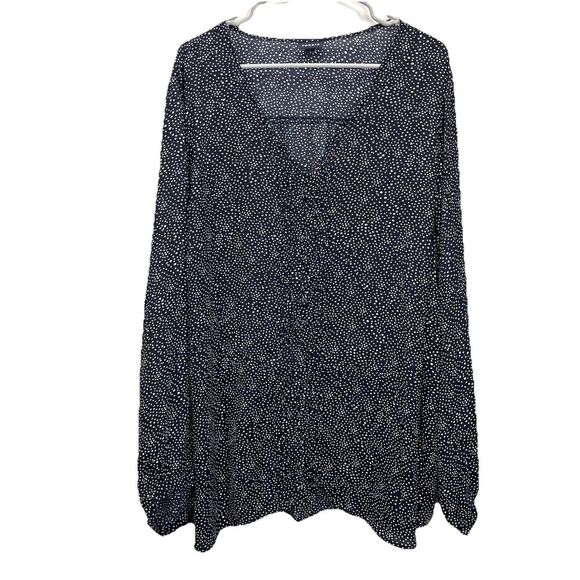 Torrid Black Polka Dot Georgette Pintuck Button-Front Blouse Size 5X - Picture 6 of 13